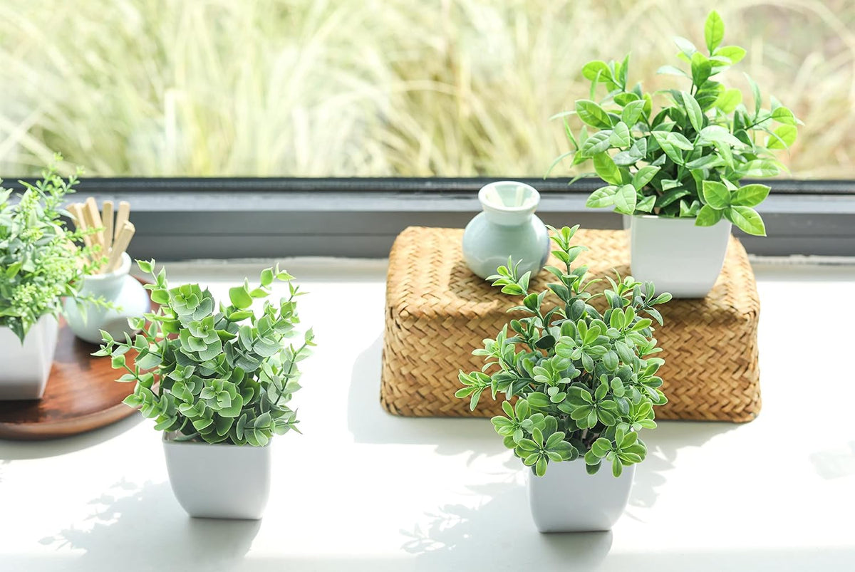 Der Rose 4 Pack 7" Mini Fake Plants, Artificial Plants for Bathroom Decor