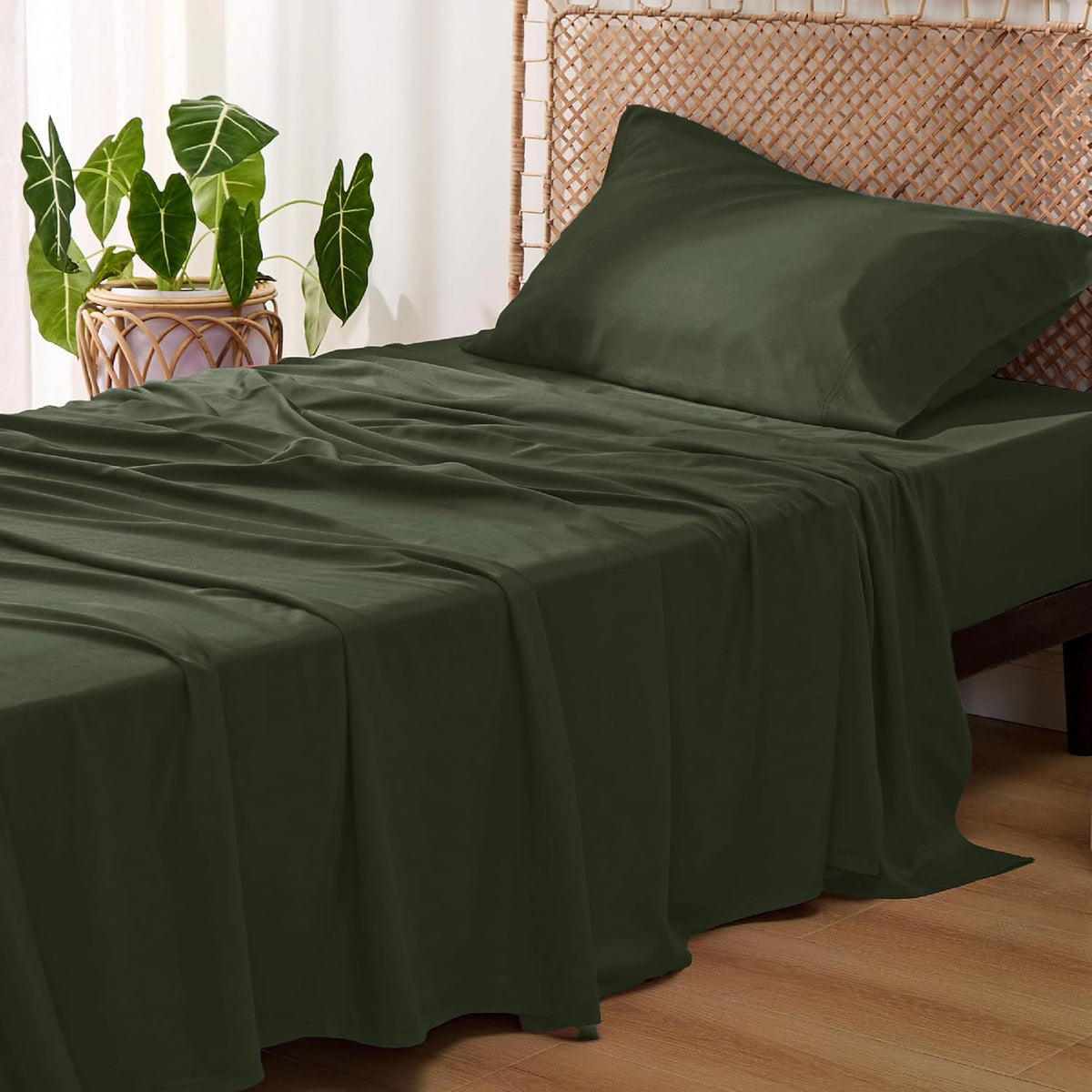 Bedsure PureWoven 100% Rayon Derived from Bamboo, King Size Sheets Set