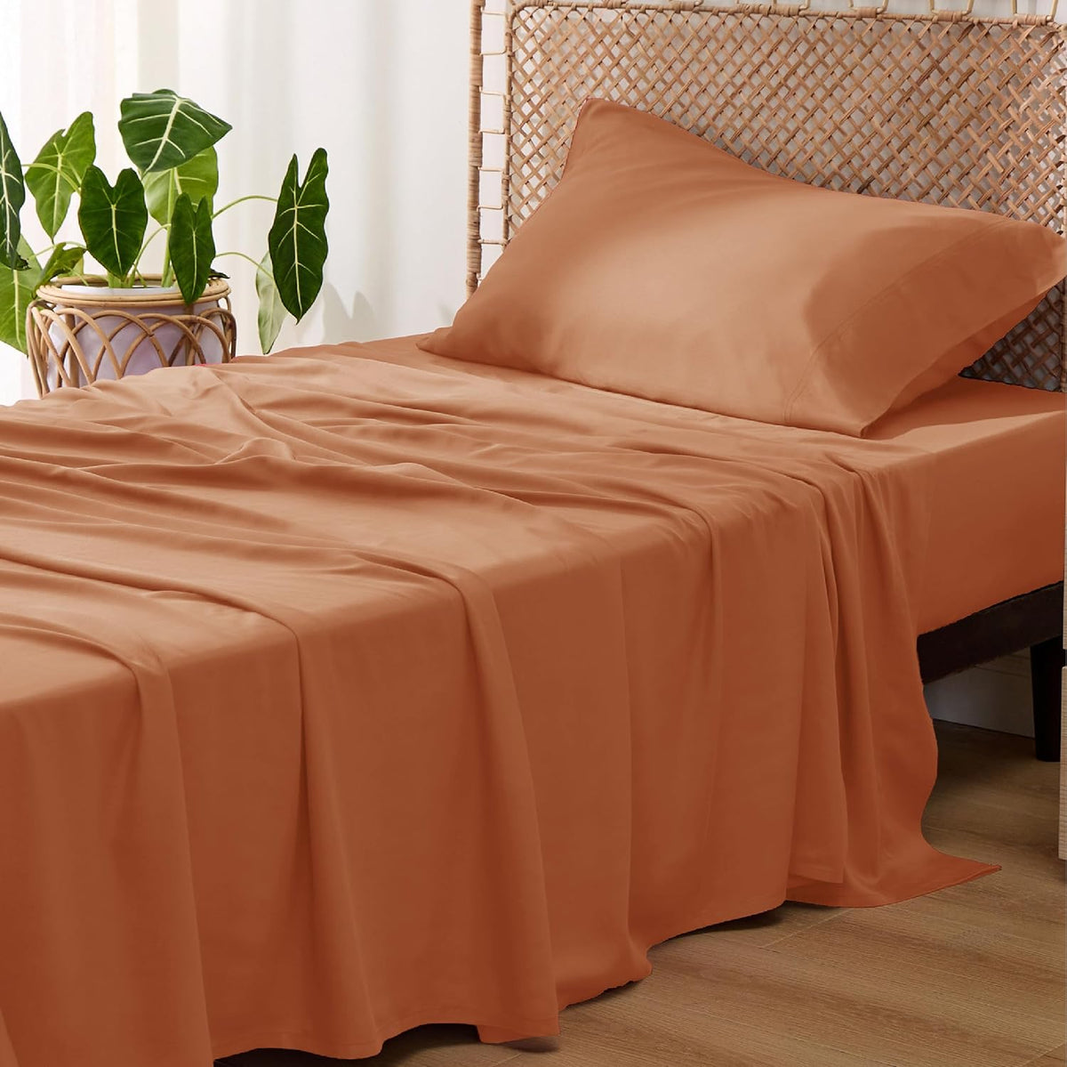 Bedsure PureWoven 100% Rayon Derived from Bamboo, King Size Sheets Set